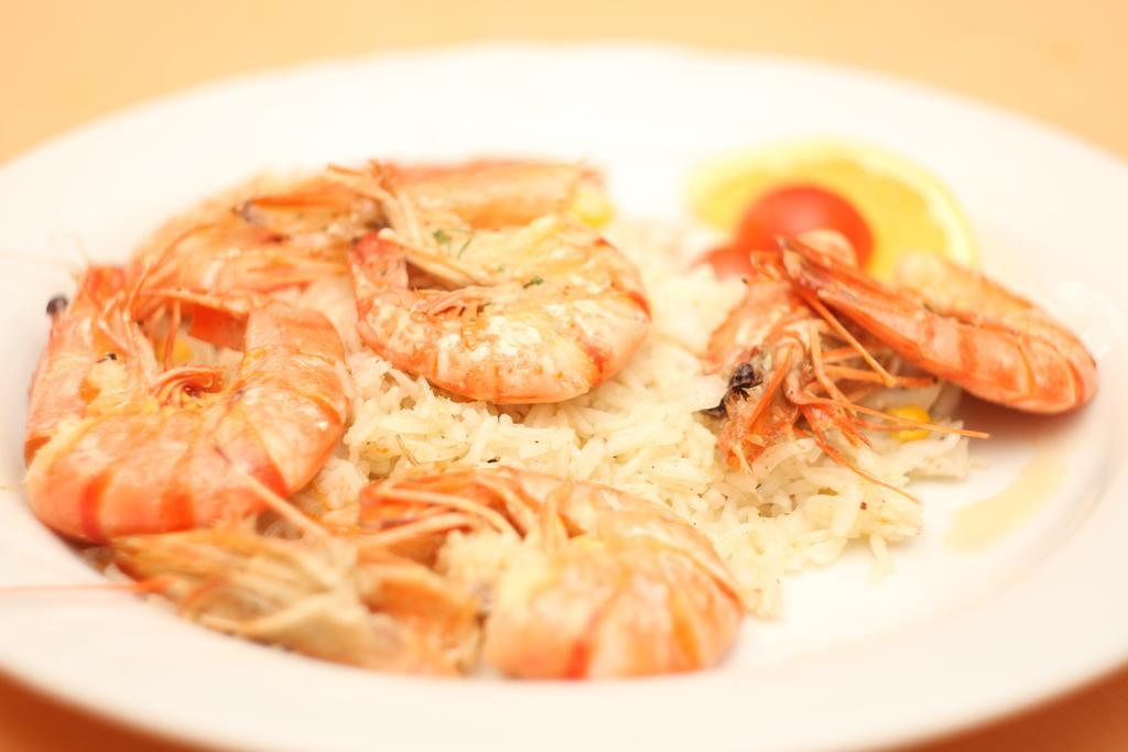Hotel & Restaurant Am Kirschberg 알텐 부섹 외부 사진