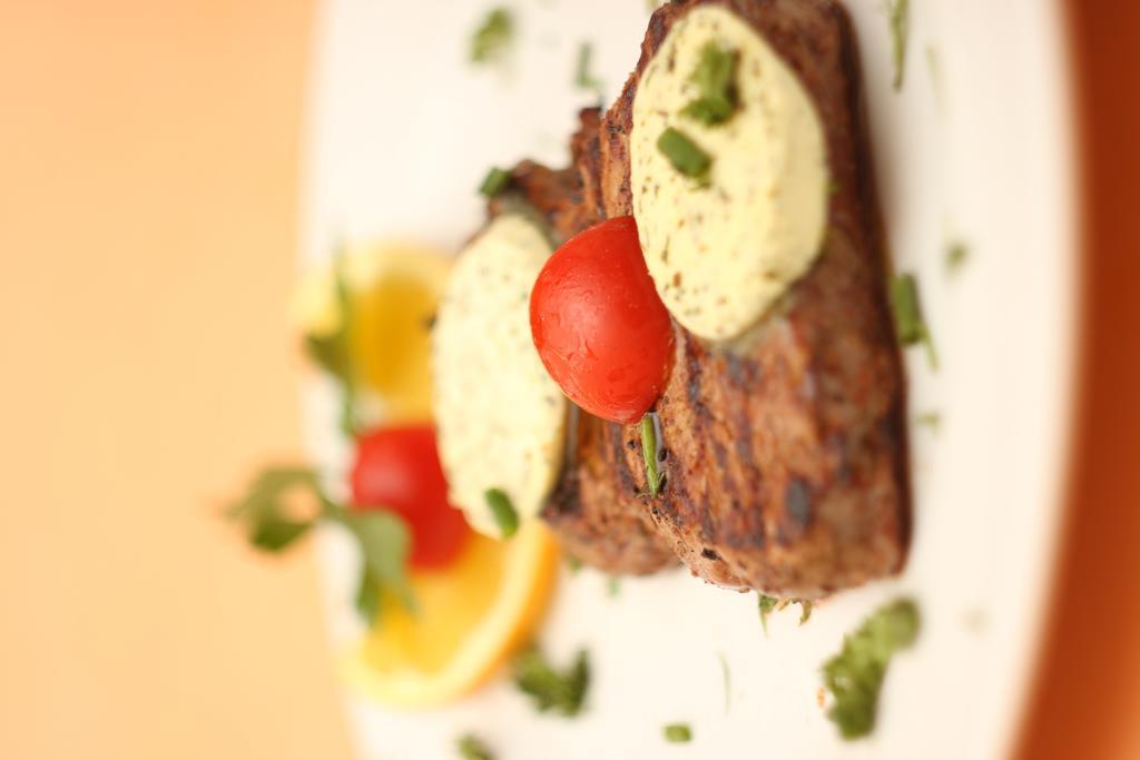 Hotel & Restaurant Am Kirschberg 알텐 부섹 외부 사진